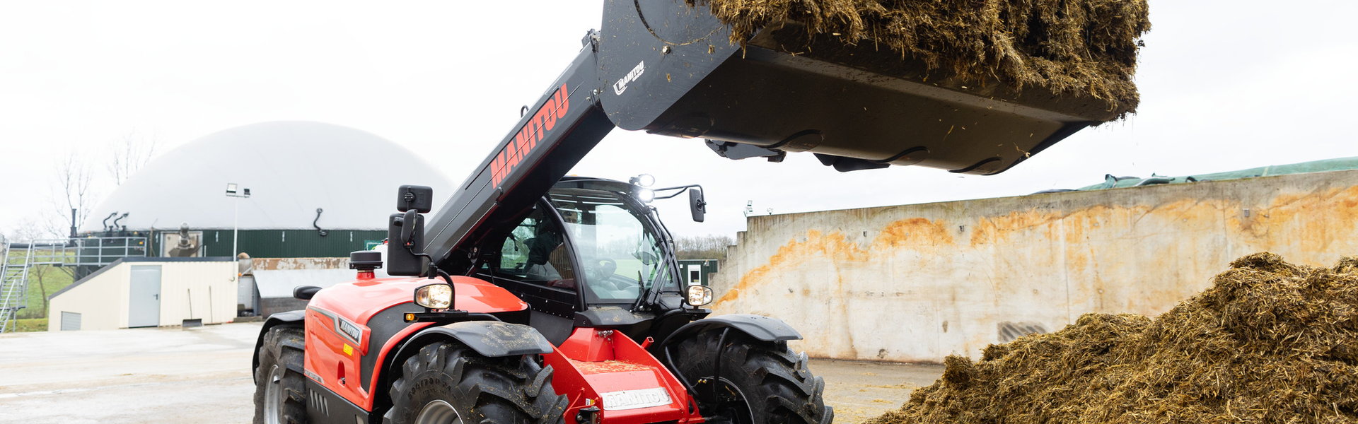 MANITOU е част от портфолиото телескопични товарачи на ИНТЕРАГРИ