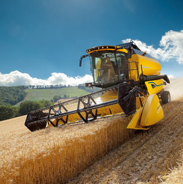 New Holland повишава производителността чрез усъвършенстване на хедерите и комбайните.