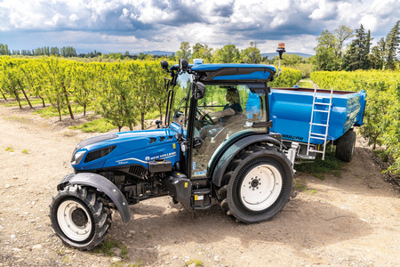 INTERAGRI PROSOLUTIONS Професионални решения за гроздобер