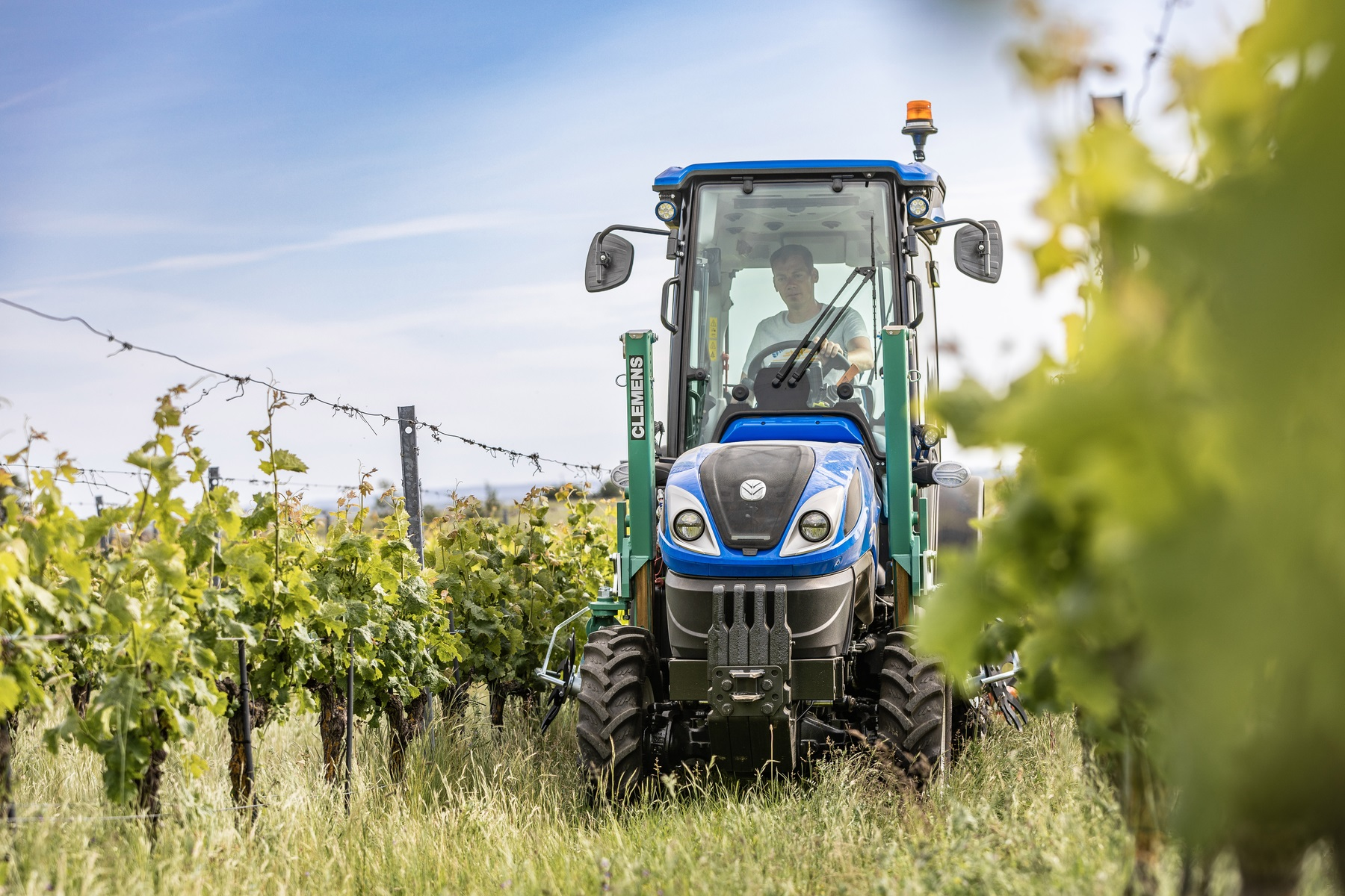 INTERAGRI PROSOLUTIONS Професионални решения за гроздобер