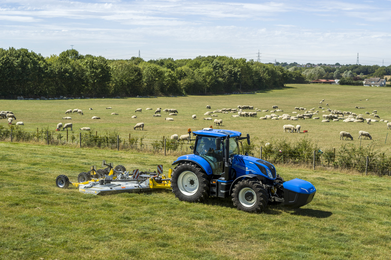 Трактори New Holland T6 METHANE POWER