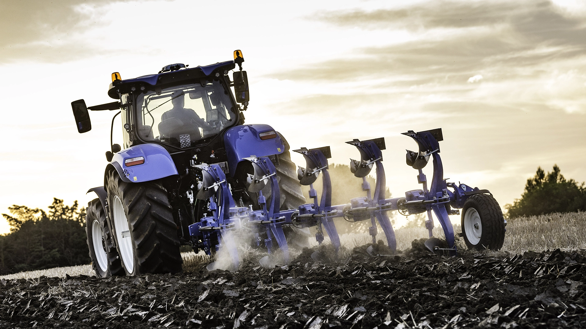 Навесни обръщателни плугове New Holland Интерагри България